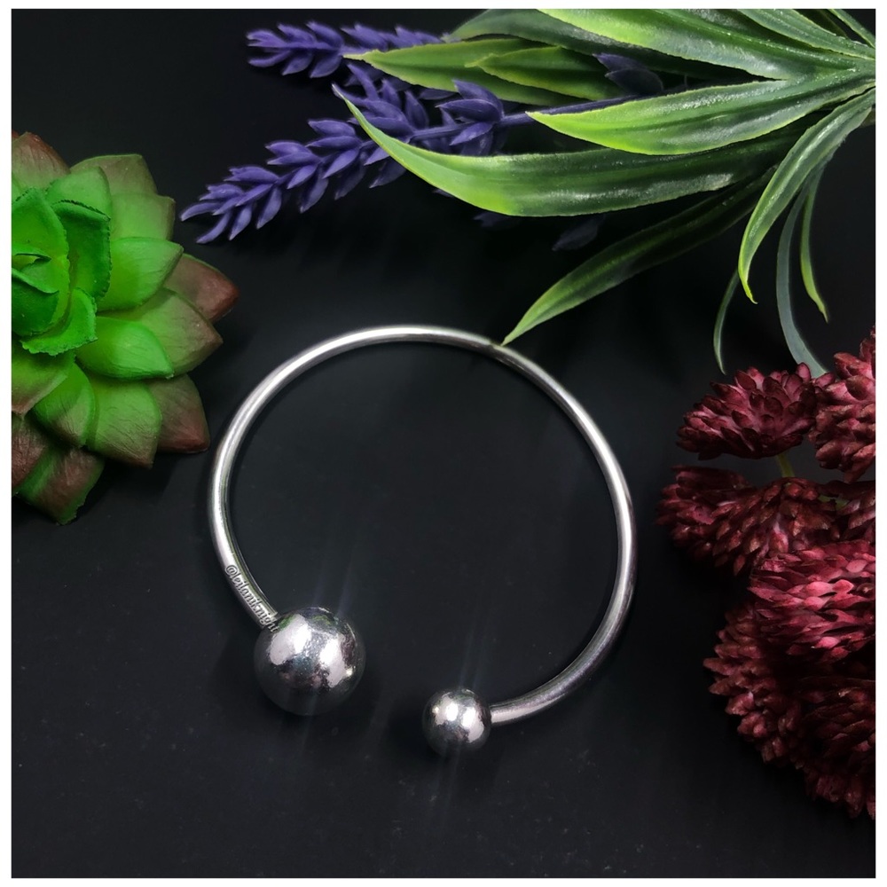 Silpada “Have a Ball” Sterling Silver Bangle Bracelet - Picture 3 of 12